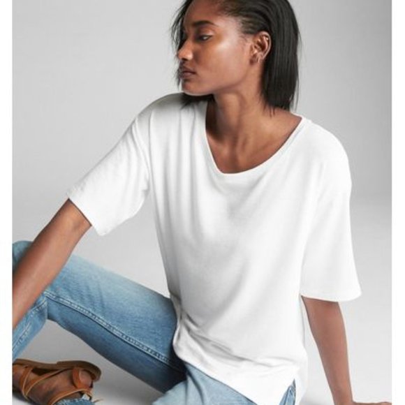 NWT Gap Softspun Scoop Neck T-shirt - Picture 5 of 5